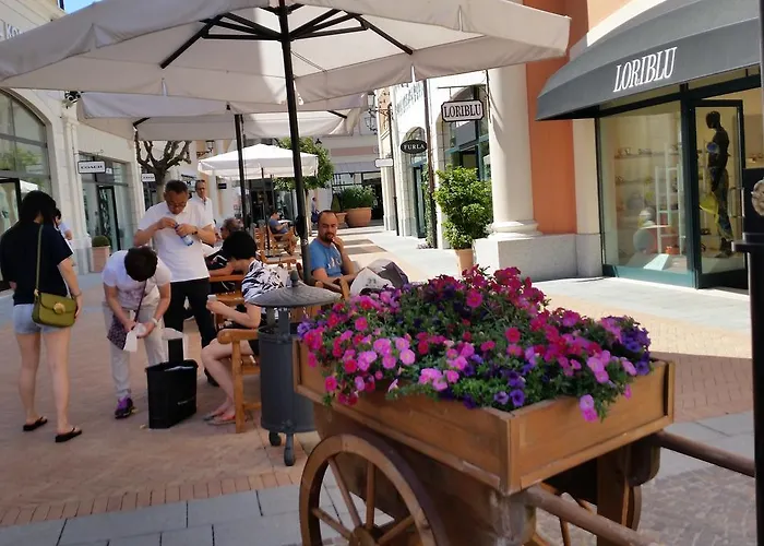 Girasolereale Bed And Breakfast Roma
